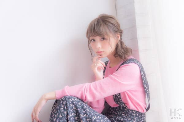 女性