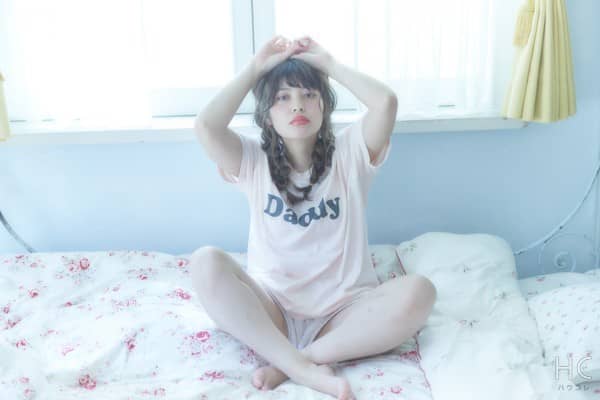 女の子