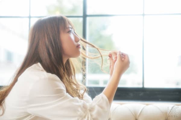 手を握るのは好意があるから？女性の手を握る男性心理と対処法