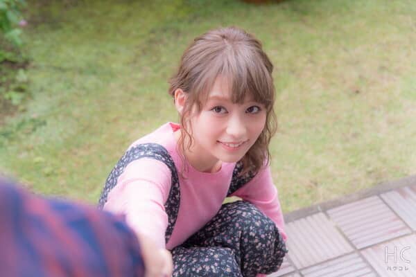 手を繋ぐ最高のタイミングと男をキュンとさせる仕草&セリフ12選